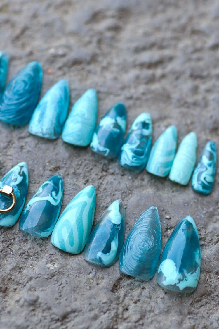 Tsunami Nail Set