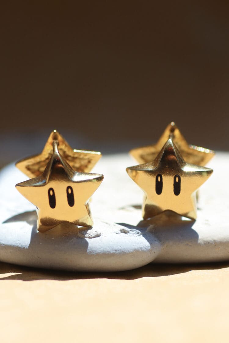 Super Star Huggie Hoops